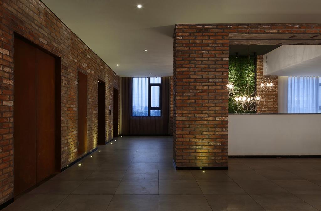Ease House Luoyang Otel Luoyang  Dış mekan fotoğraf