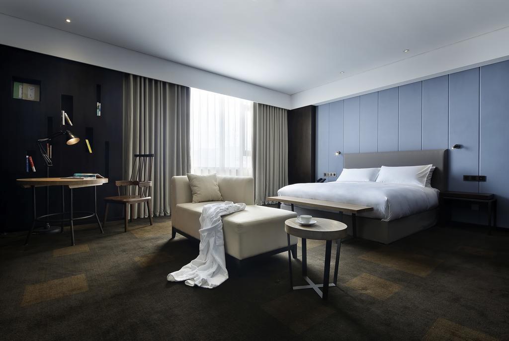 Ease House Luoyang Otel Luoyang  Oda fotoğraf